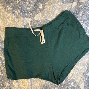 Old Navy shorts- sz XXL